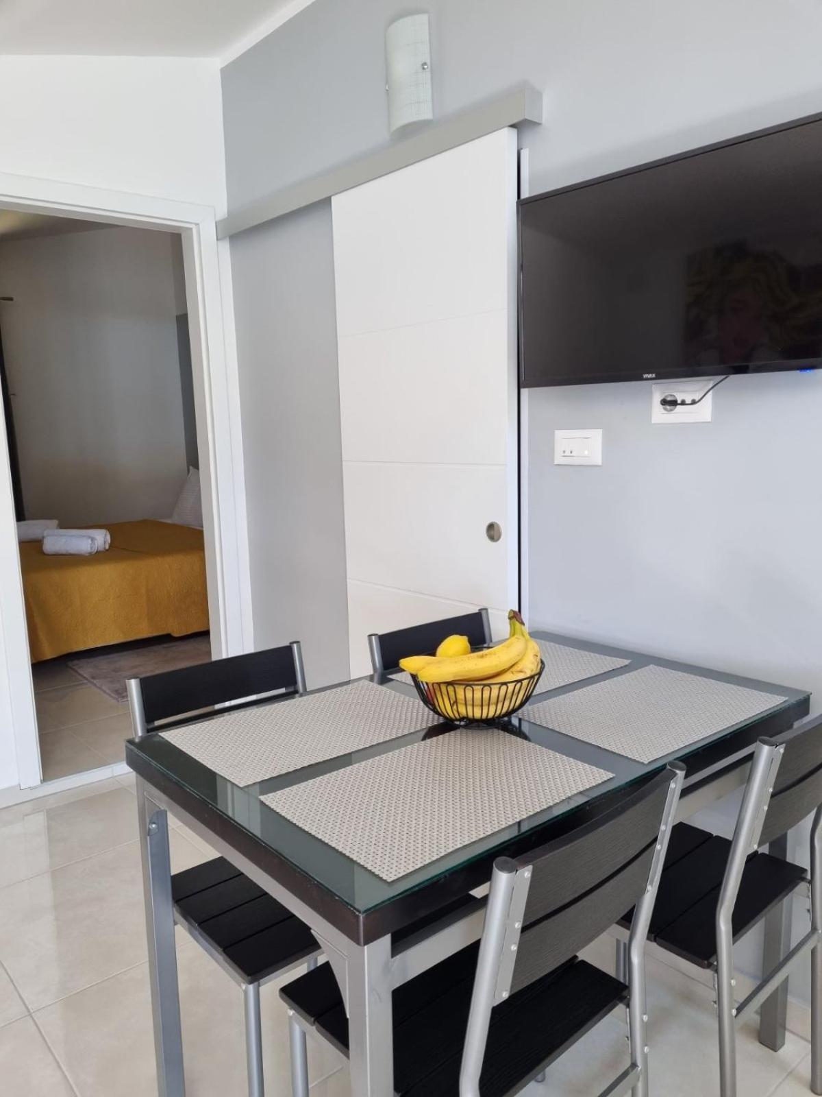 Apartman Ulrich Lukovo Exterior photo